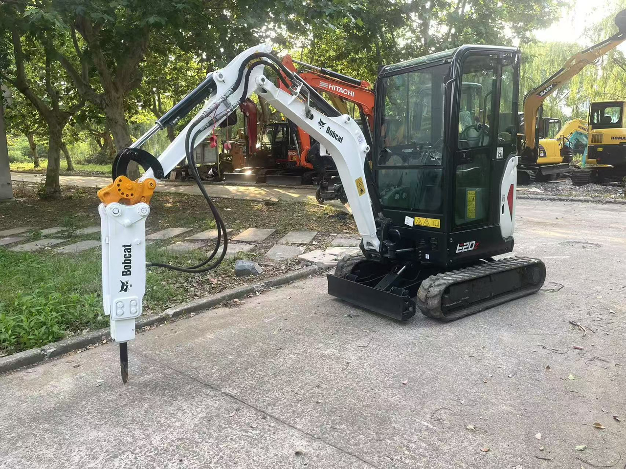 Bobcat E20Z - Mini rýpadlo: obrázek 1 Bobcat E20Z - Mini rýpadlo: obrázek 1