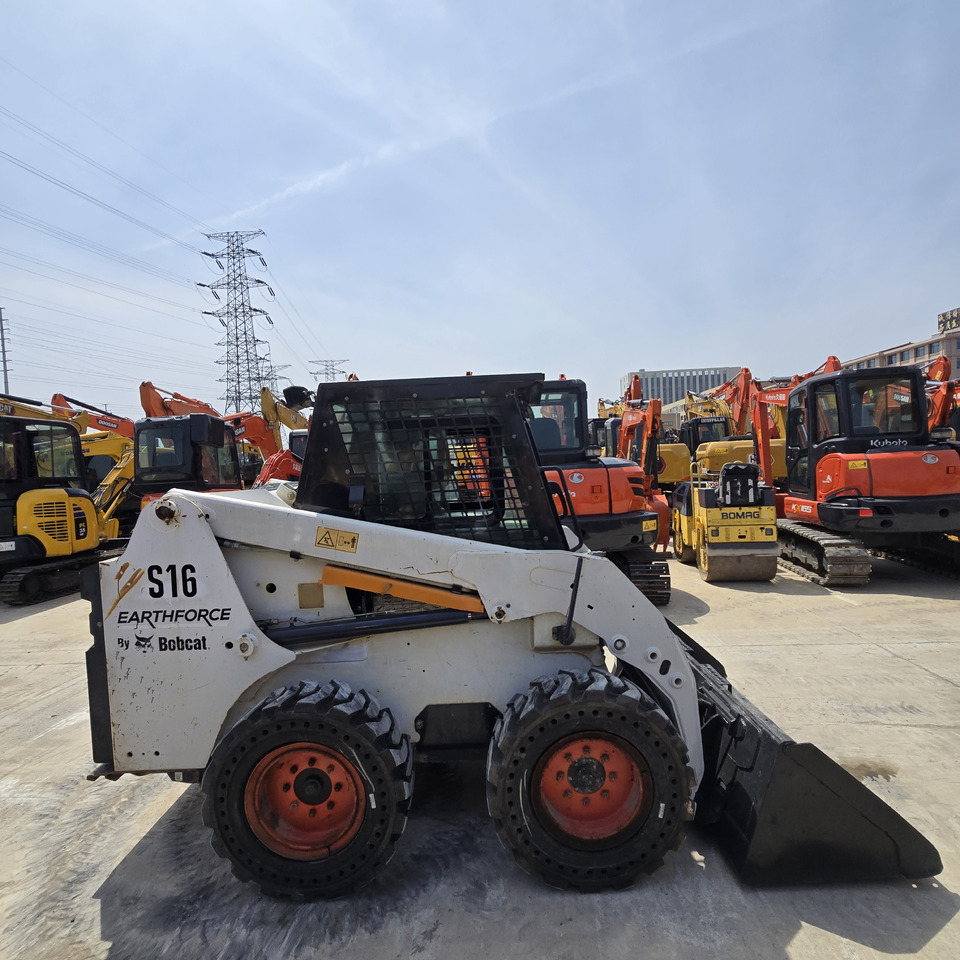 Bobcat S16 - Smykový nakladač: obrázek 5 Bobcat S16 - Smykový nakladač: obrázek 5