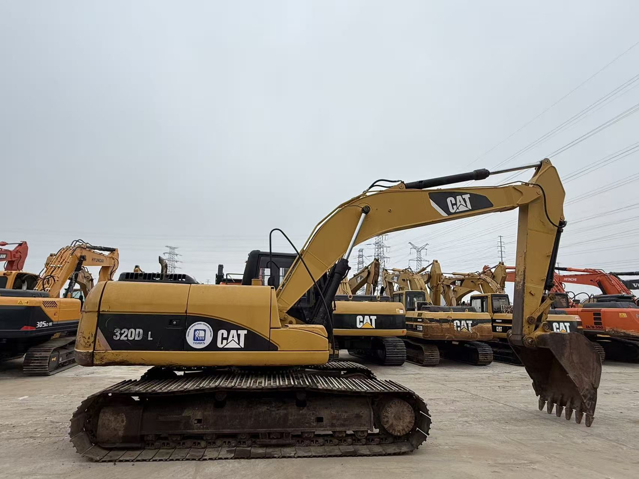 CAT 320D - Pásové rýpadlo: obrázek 4 CAT 320D - Pásové rýpadlo: obrázek 4