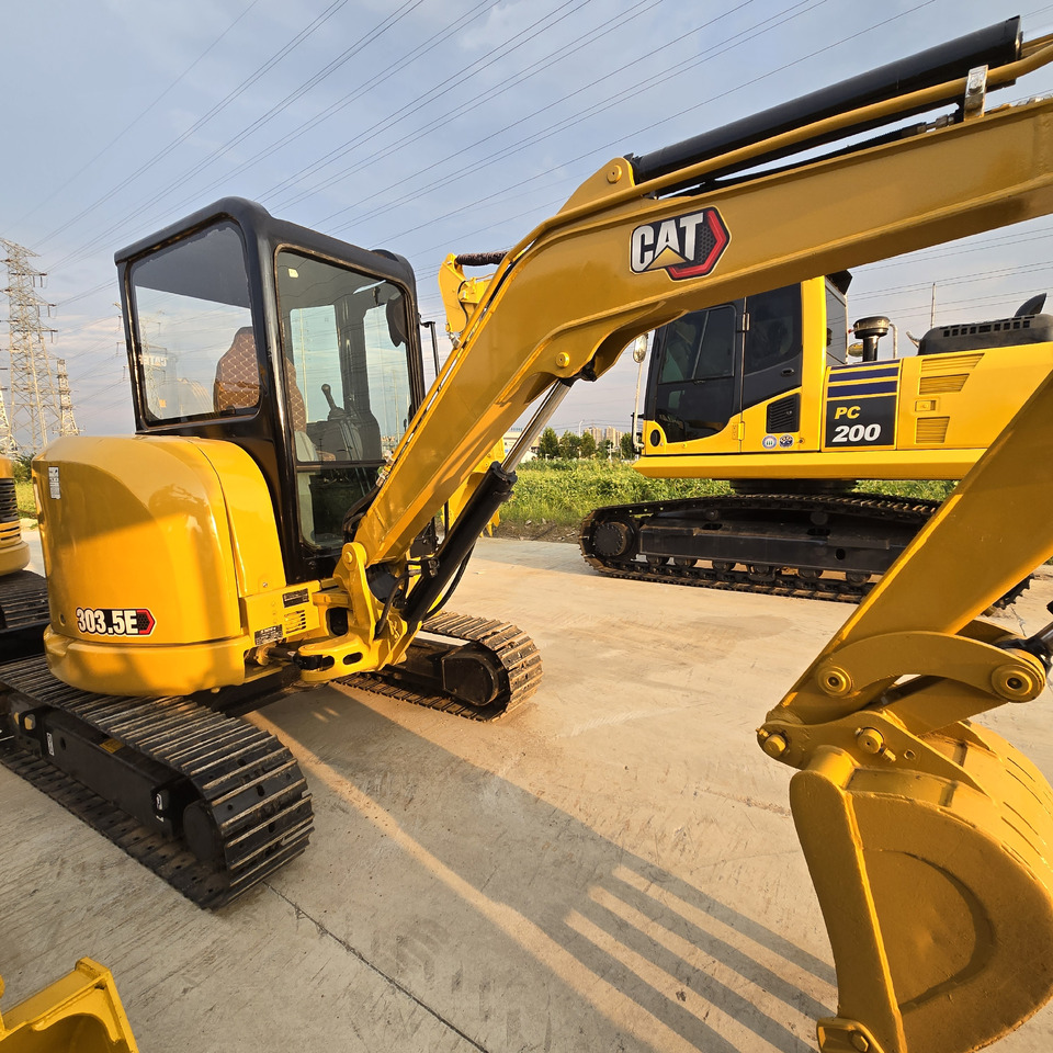 CATERPILLAR 303.5E2 - Mini rýpadlo: obrázek 4 CATERPILLAR 303.5E2 - Mini rýpadlo: obrázek 4