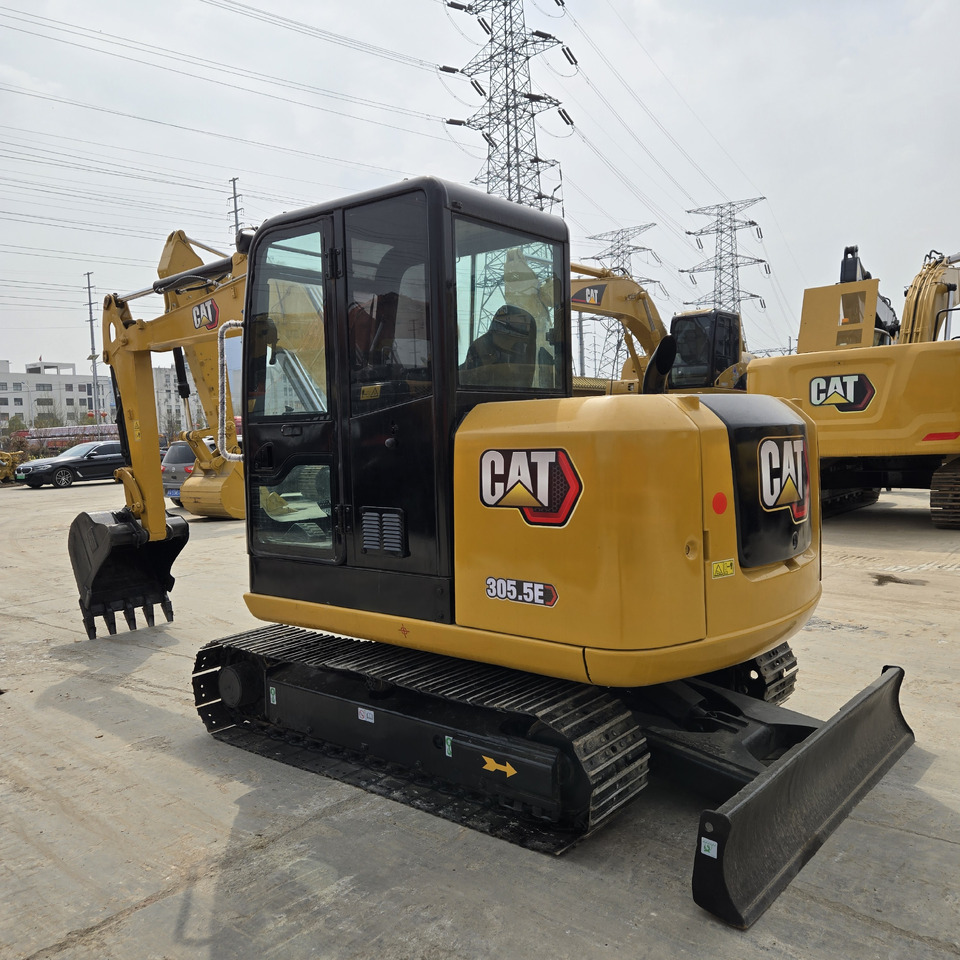 CATERPILLAR 305.5 - Mini rýpadlo: obrázek 4 CATERPILLAR 305.5 - Mini rýpadlo: obrázek 4