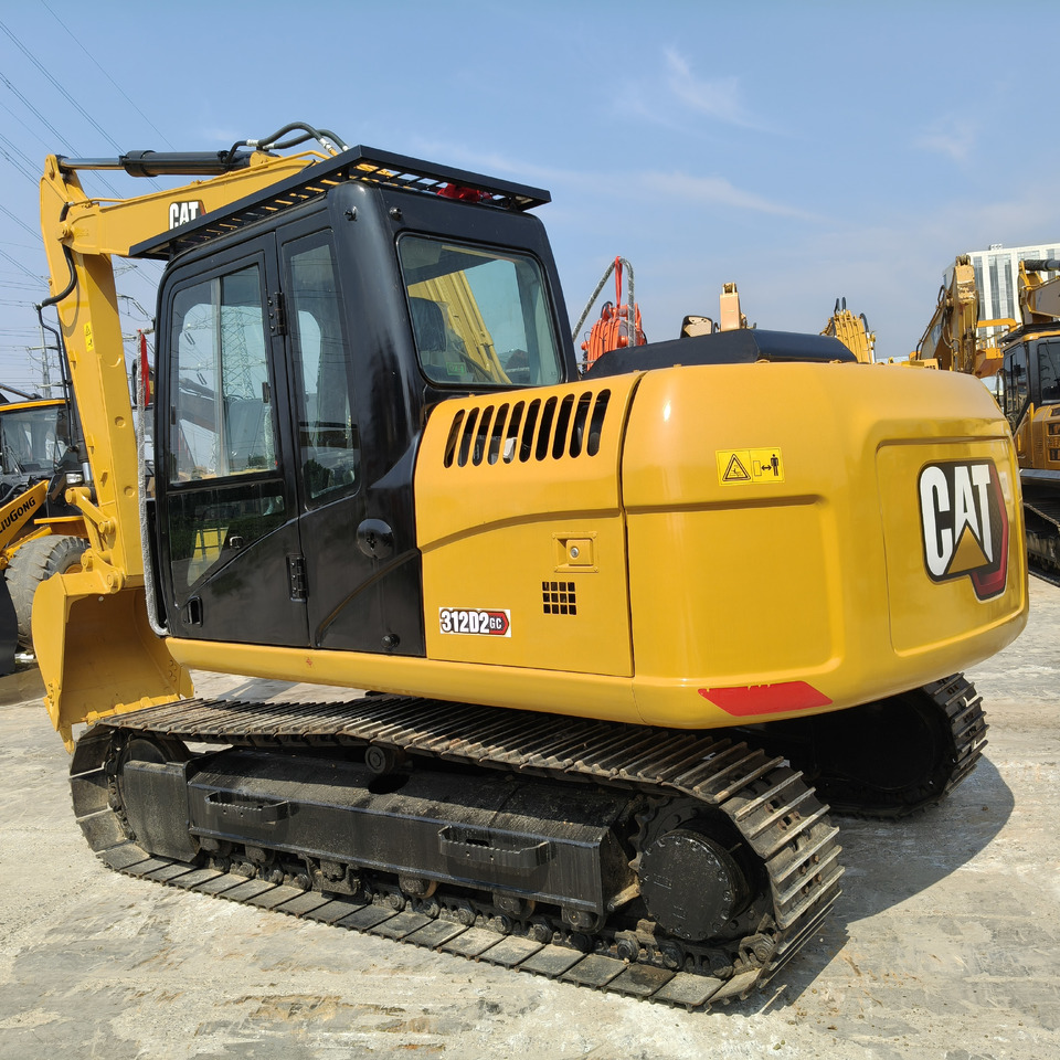 CATERPILLAR 312D2GC - Pásové rýpadlo: obrázek 1 CATERPILLAR 312D2GC - Pásové rýpadlo: obrázek 1