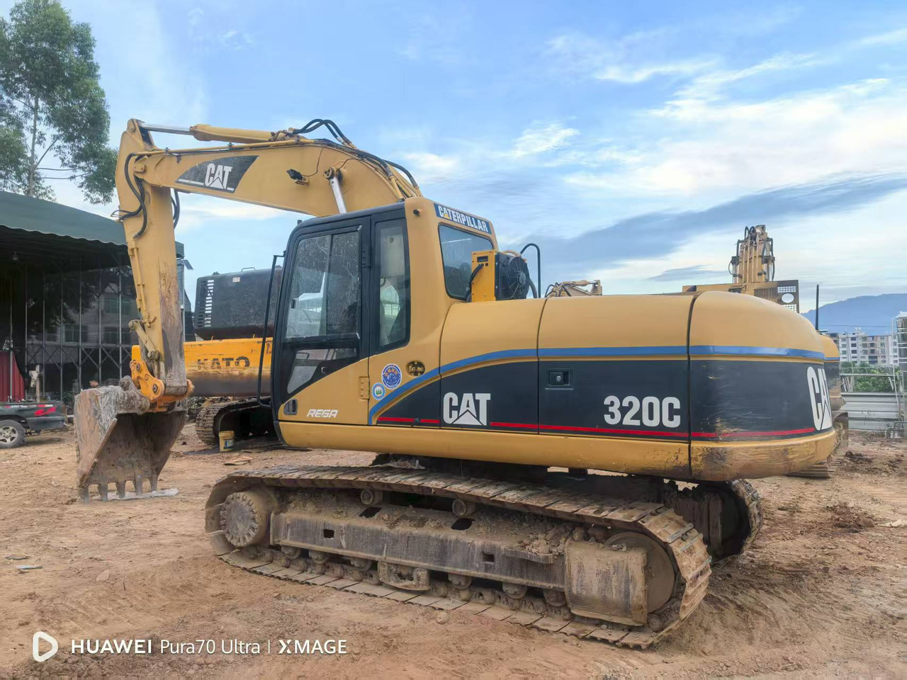 CATERPILLAR 320C - Pásové rýpadlo: obrázek 1 CATERPILLAR 320C - Pásové rýpadlo: obrázek 1