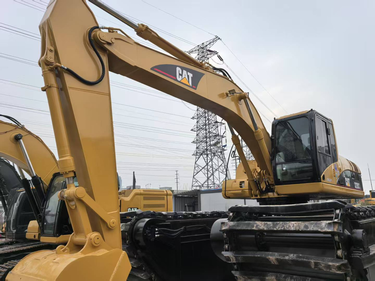 CATERPILLAR 320C boat excavator - Plovoucí bagr: obrázek 4 CATERPILLAR 320C boat excavator - Plovoucí bagr: obrázek 4