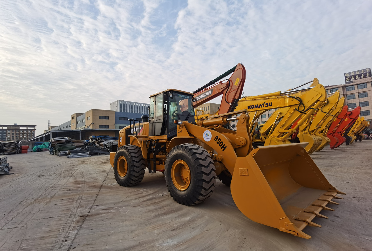 CATERPILLAR 950H - Kolový nakladač: obrázek 1 CATERPILLAR 950H - Kolový nakladač: obrázek 1