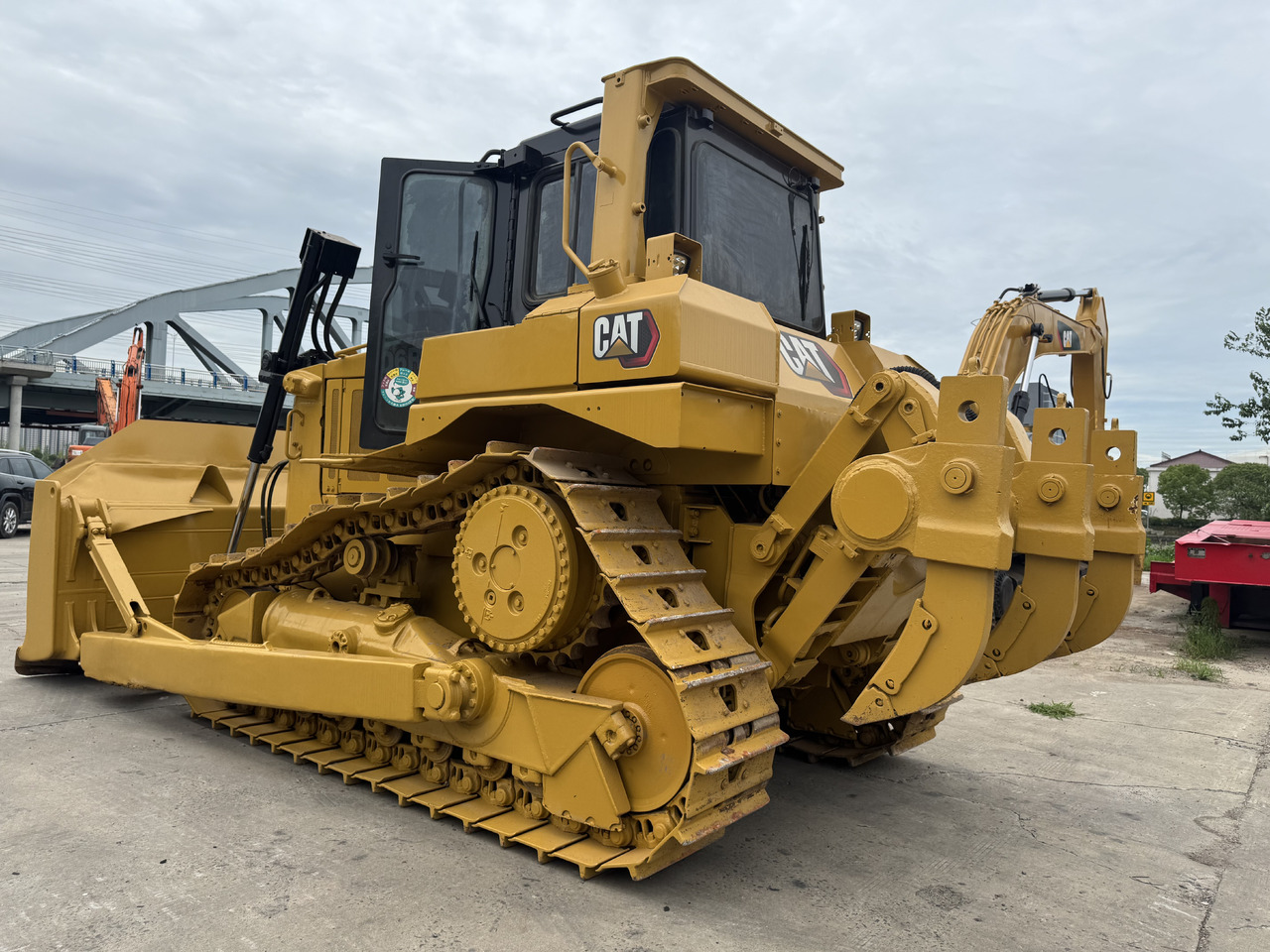 CATERPILLAR D6R - Buldozer: obrázek 3 CATERPILLAR D6R - Buldozer: obrázek 3