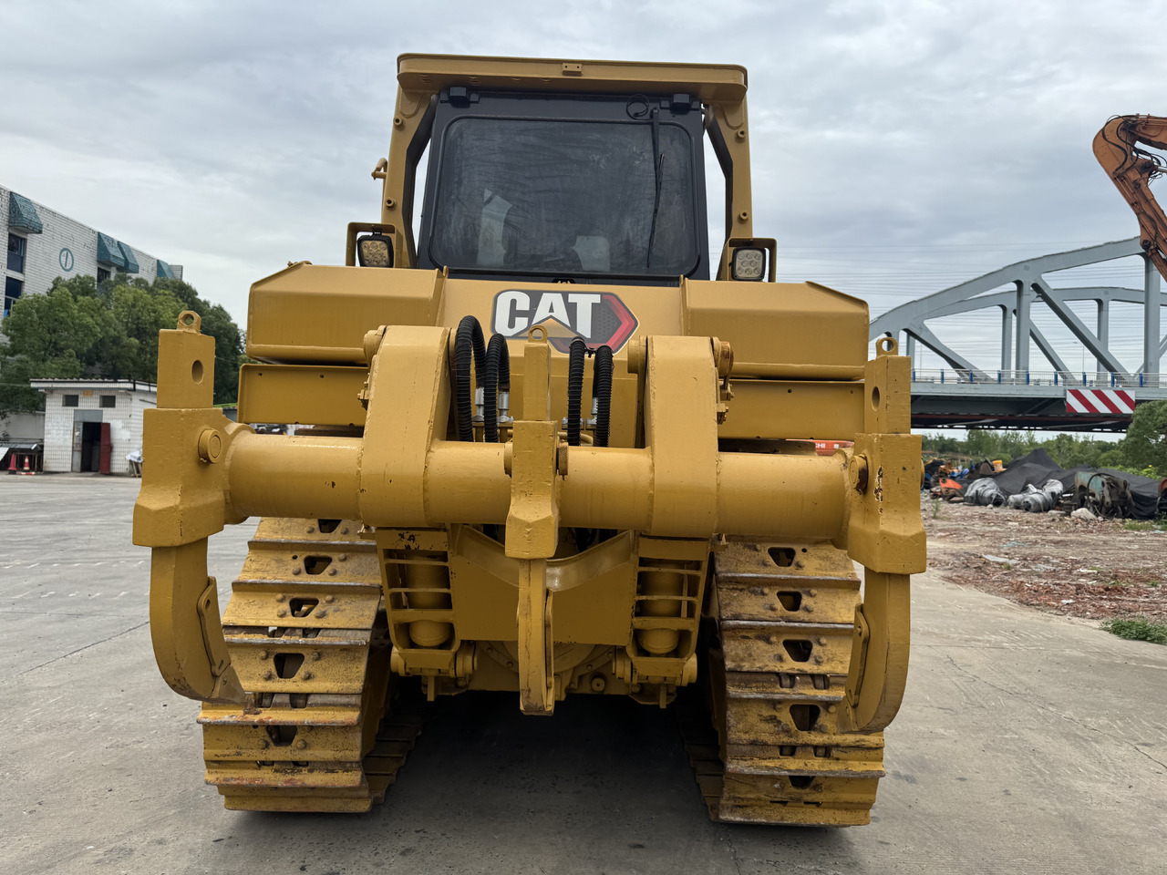CATERPILLAR D6R - Buldozer: obrázek 5 CATERPILLAR D6R - Buldozer: obrázek 5