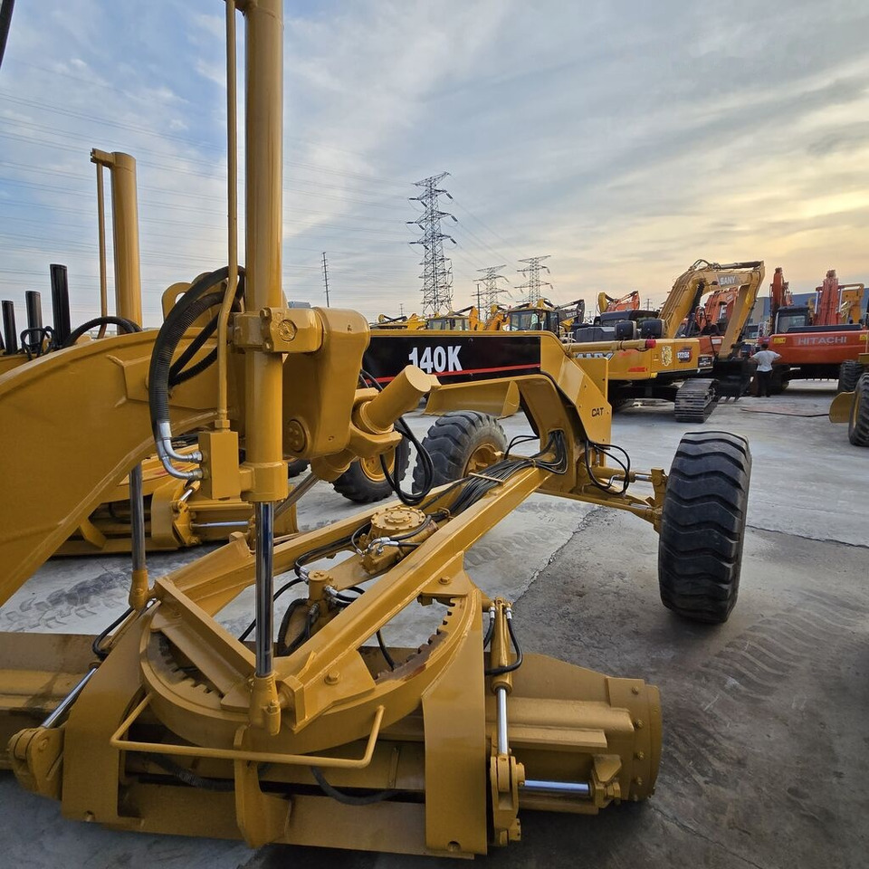 Caterpillar 140K - Grejdr: obrázek 5 Caterpillar 140K - Grejdr: obrázek 5