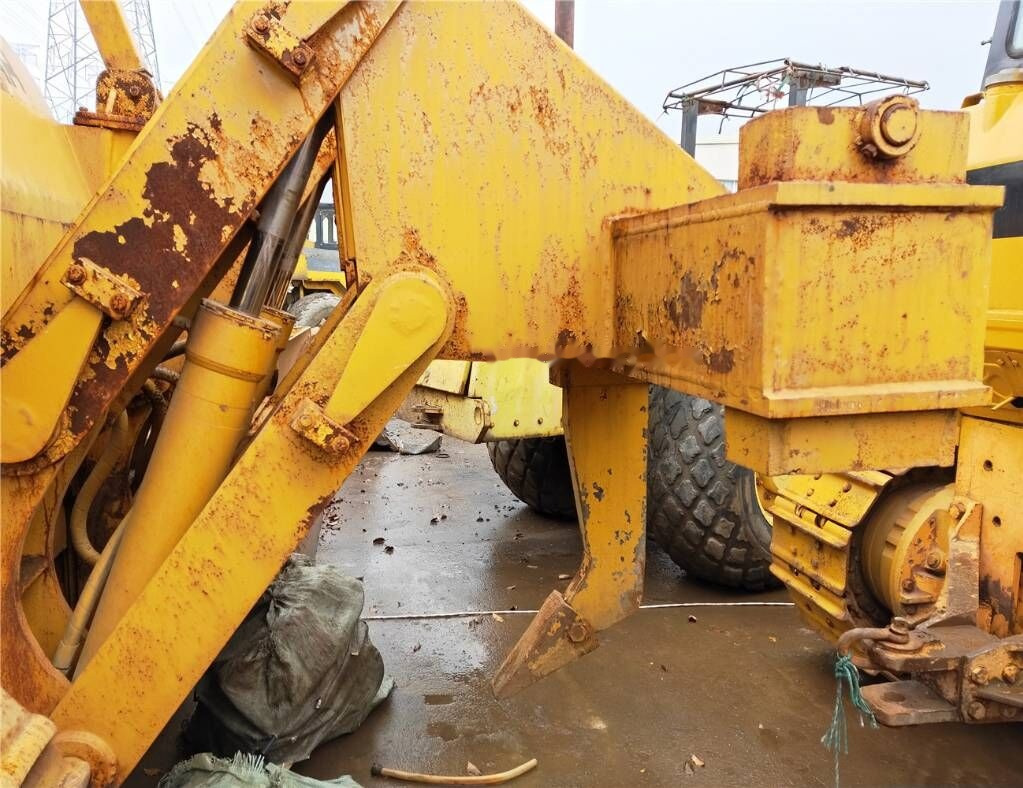 Caterpillar D 7 G - Buldozer: obrázek 1 Caterpillar D 7 G - Buldozer: obrázek 1