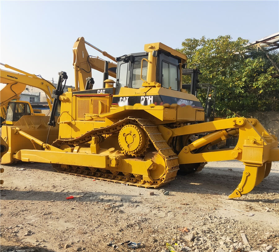 Caterpillar D7H - Buldozer: obrázek 5 Caterpillar D7H - Buldozer: obrázek 5