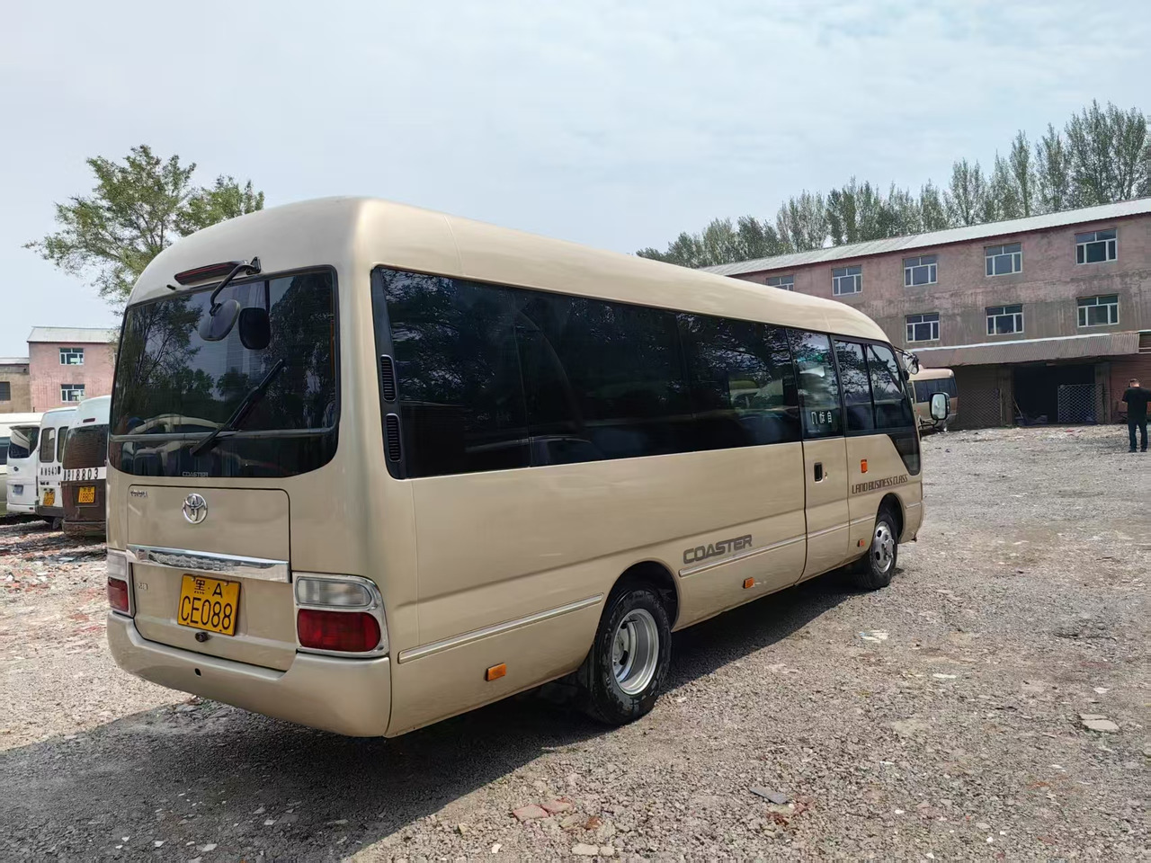 Coaster - Minibus, Mikrobus: obrázek 3 Coaster - Minibus, Mikrobus: obrázek 3