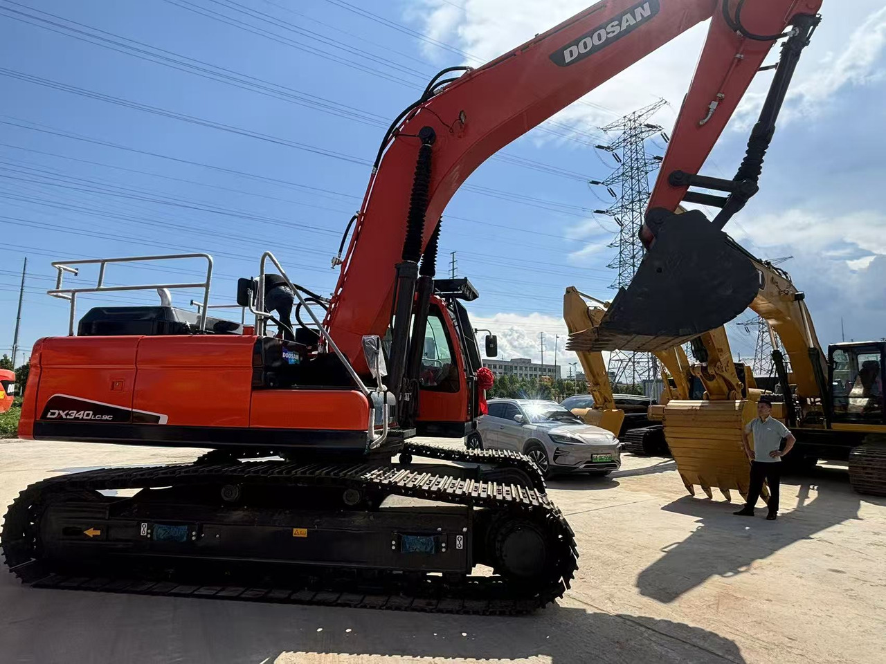 DOOSAN DX340LC-9C - Pásové rýpadlo: obrázek 3 DOOSAN DX340LC-9C - Pásové rýpadlo: obrázek 3