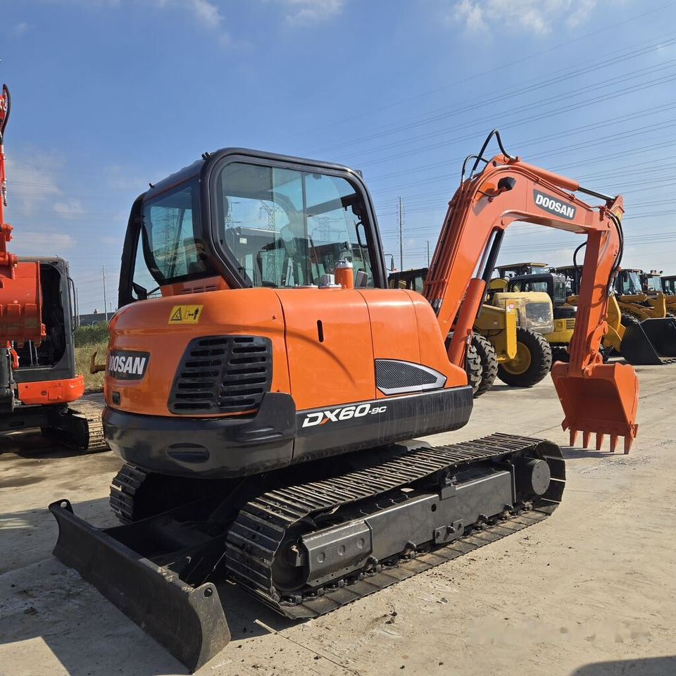Doosan DX60 - Mini rýpadlo: obrázek 2 Doosan DX60 - Mini rýpadlo: obrázek 2
