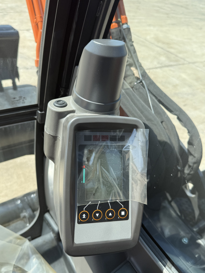 Rýpadlo HITACHI ZX60: obrázek 9