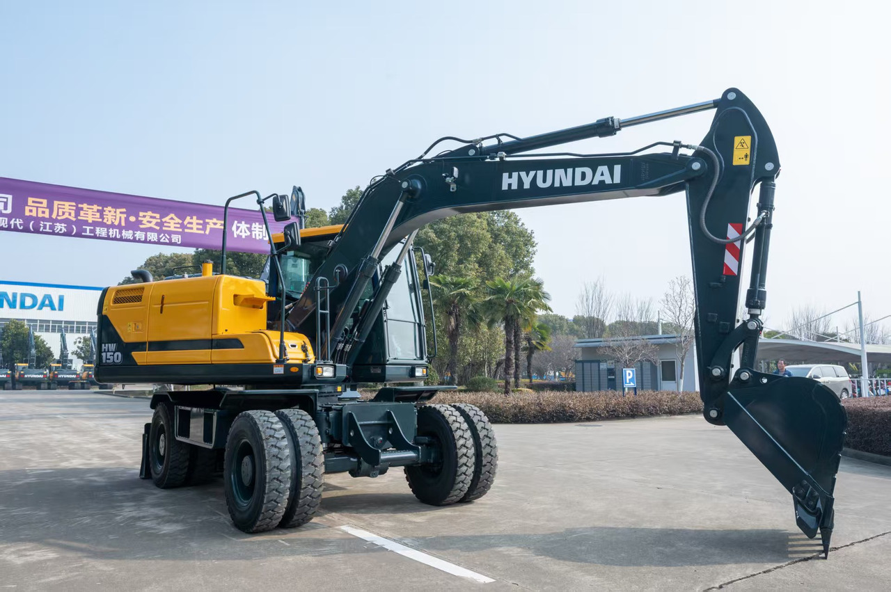 HYUNDAI HW150 - Kolesové rýpadlo: obrázek 2 HYUNDAI HW150 - Kolesové rýpadlo: obrázek 2