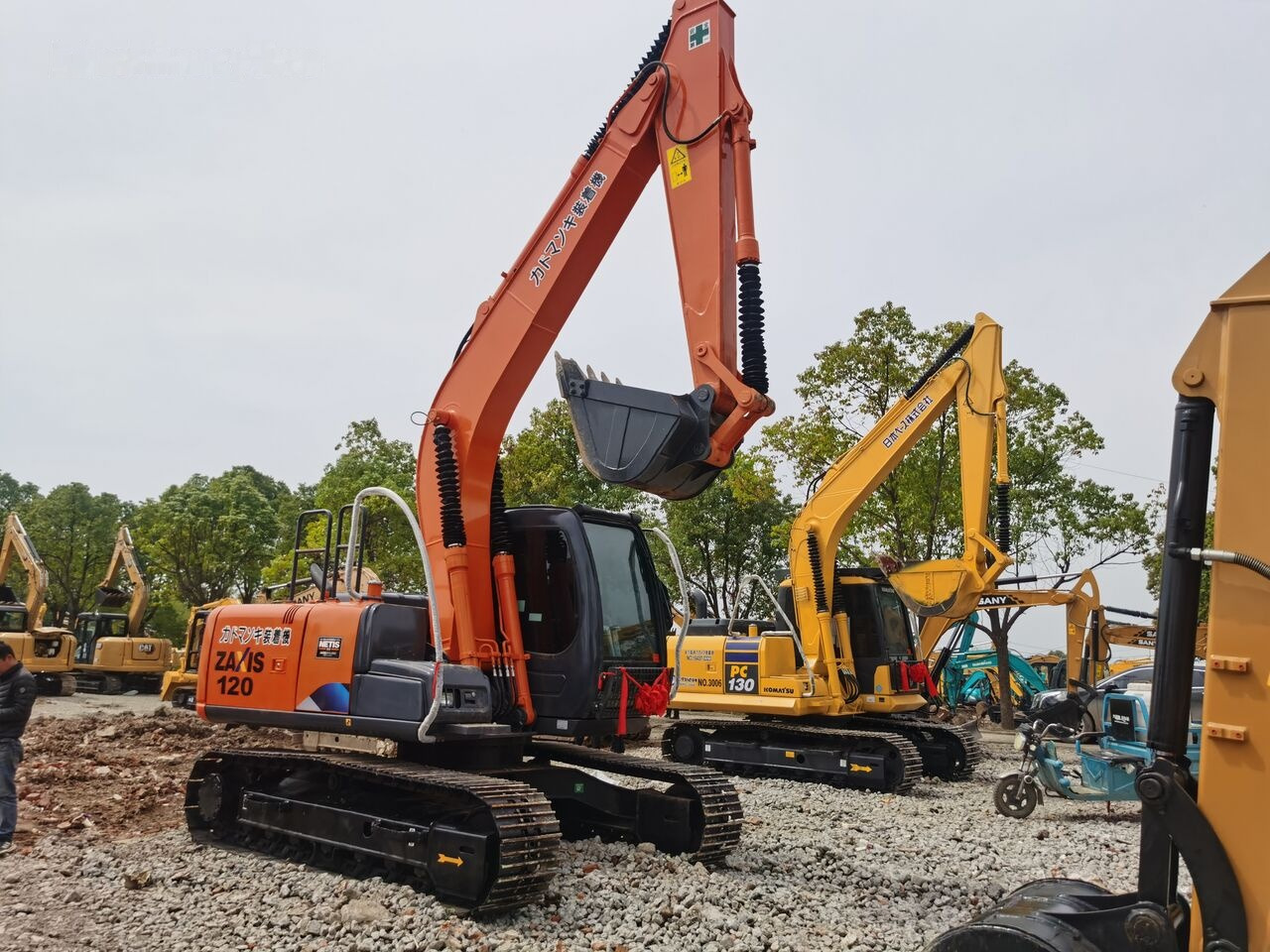 Hitachi ZX120 - Pásové rýpadlo: obrázek 3 Hitachi ZX120 - Pásové rýpadlo: obrázek 3