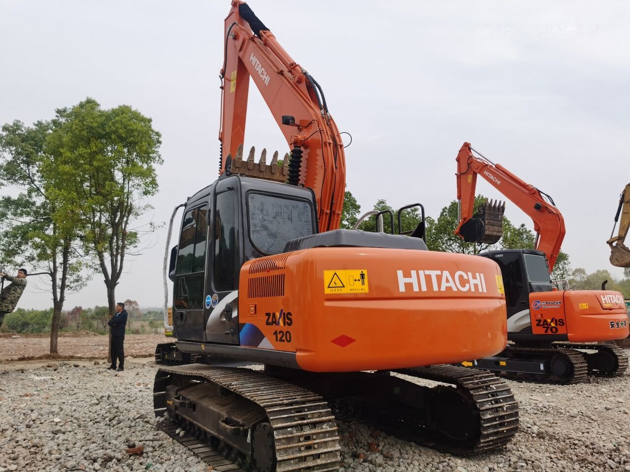Hitachi ZX120 - Pásové rýpadlo: obrázek 1 Hitachi ZX120 - Pásové rýpadlo: obrázek 1