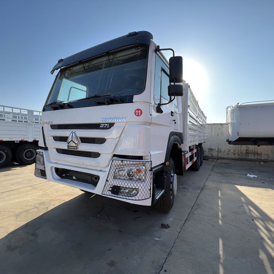 Howo 6*4 flatbed truck - Nákladní automobil valníkový/ Plošinový: obrázek 3 Howo 6*4 flatbed truck - Nákladní automobil valníkový/ Plošinový: obrázek 3