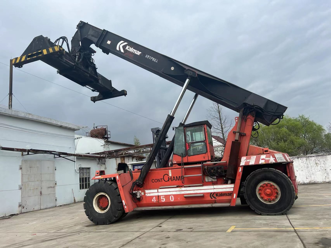 KALMAR - Reach stacker: obrázek 4 KALMAR - Reach stacker: obrázek 4