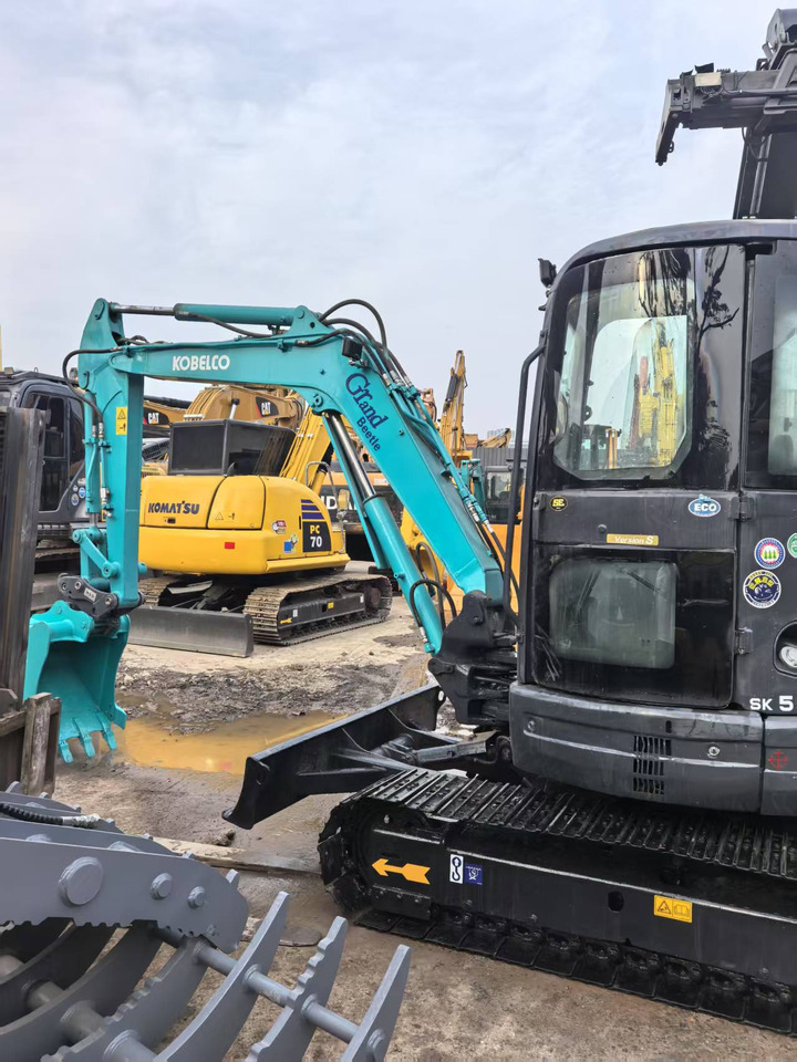 KOBELCO SK55SR - Mini rýpadlo: obrázek 3 KOBELCO SK55SR - Mini rýpadlo: obrázek 3