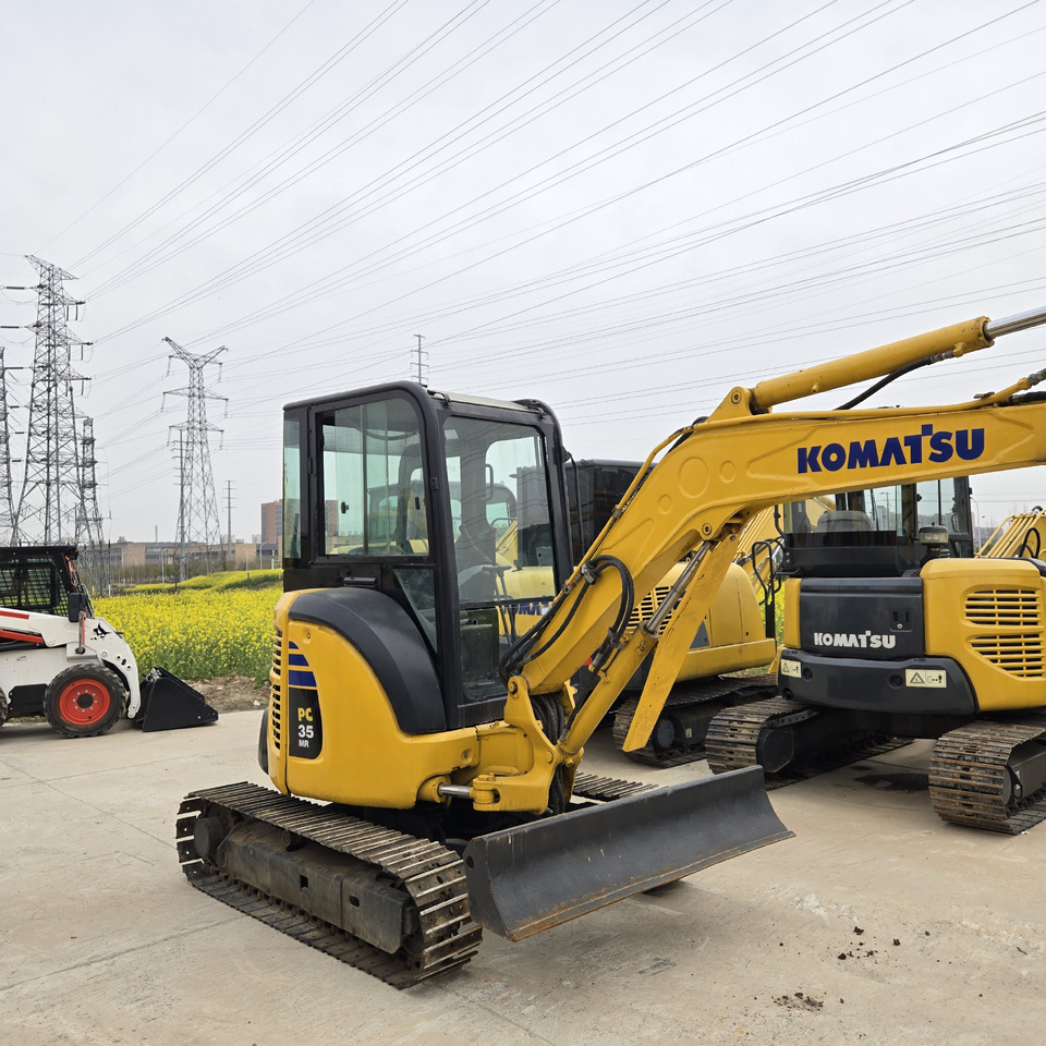 KOMATSU PC35MR - Mini rýpadlo: obrázek 2 KOMATSU PC35MR - Mini rýpadlo: obrázek 2