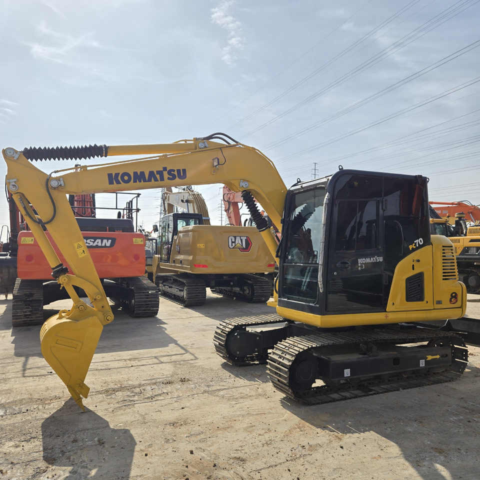 KOMATSU PC70-8 - Mini rýpadlo: obrázek 3 KOMATSU PC70-8 - Mini rýpadlo: obrázek 3