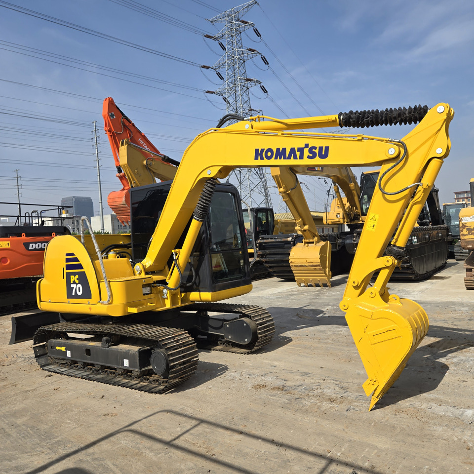 KOMATSU PC70-8 - Mini rýpadlo: obrázek 1 KOMATSU PC70-8 - Mini rýpadlo: obrázek 1