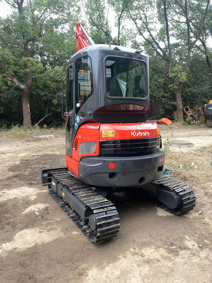 KUBOTA U35 - Mini rýpadlo: obrázek 2 KUBOTA U35 - Mini rýpadlo: obrázek 2
