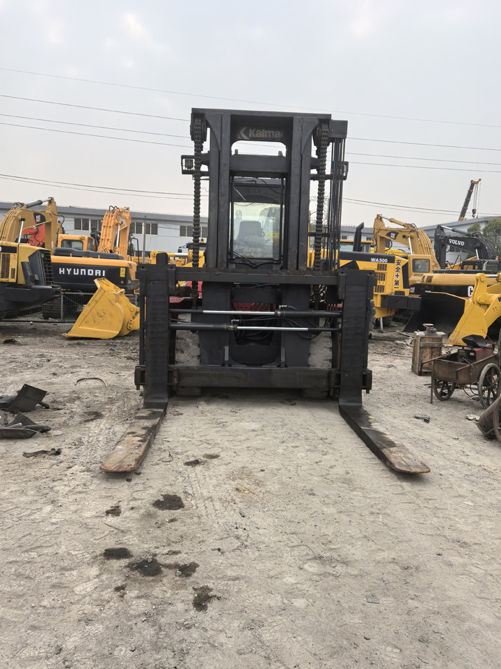Kalmar DCD250-12LB - Reach stacker: obrázek 5 Kalmar DCD250-12LB - Reach stacker: obrázek 5