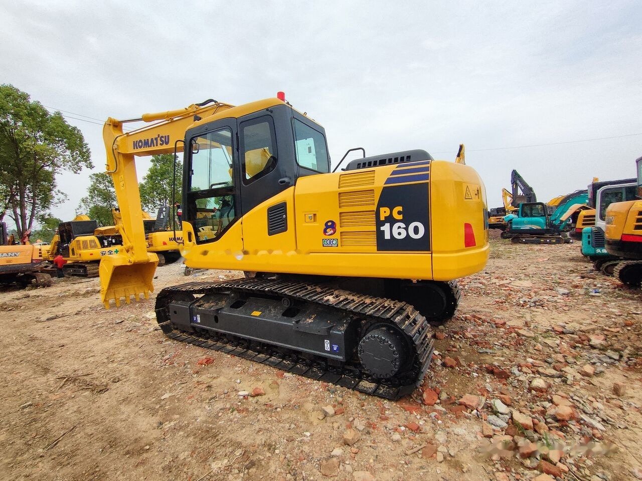 Komatsu PC160LC-7 - Pásové rýpadlo: obrázek 2 Komatsu PC160LC-7 - Pásové rýpadlo: obrázek 2