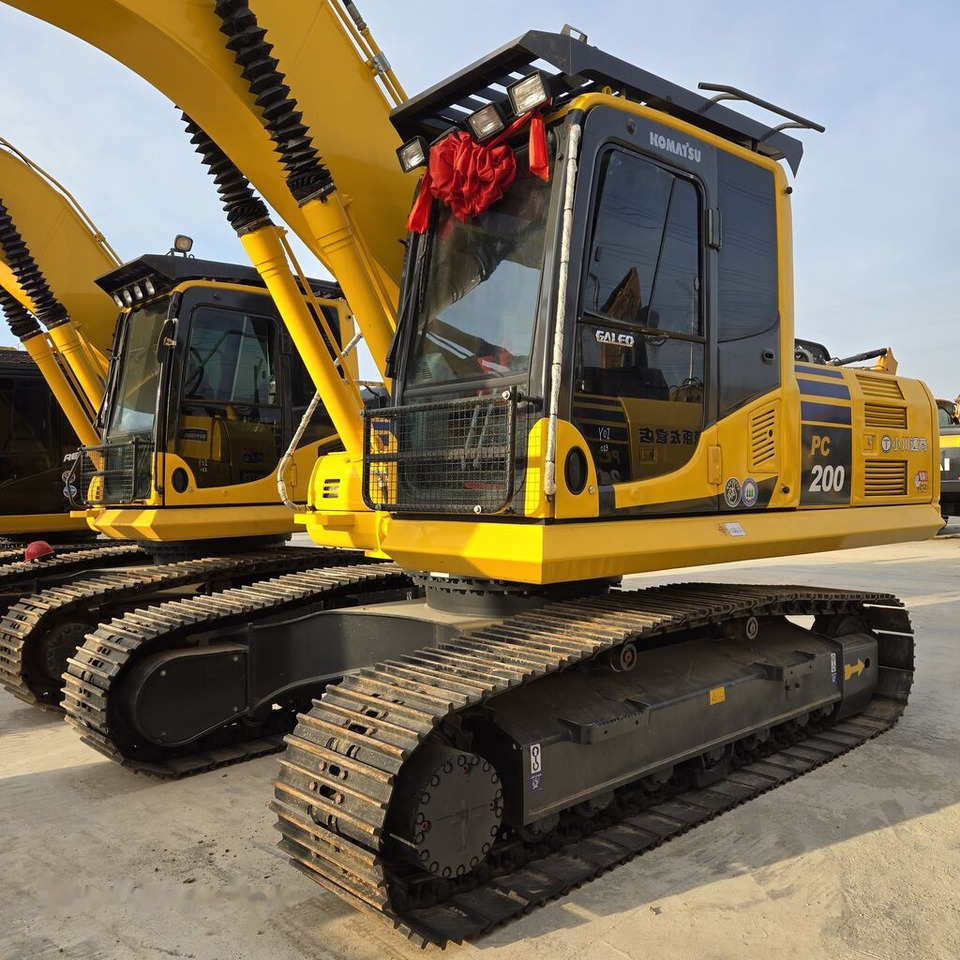 Komatsu PC200-8 - Pásové rýpadlo: obrázek 1 Komatsu PC200-8 - Pásové rýpadlo: obrázek 1