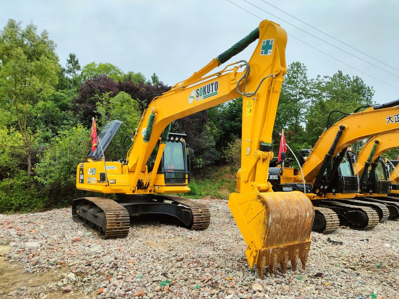 Komatsu PC240LC-8 - Pásové rýpadlo: obrázek 2 Komatsu PC240LC-8 - Pásové rýpadlo: obrázek 2