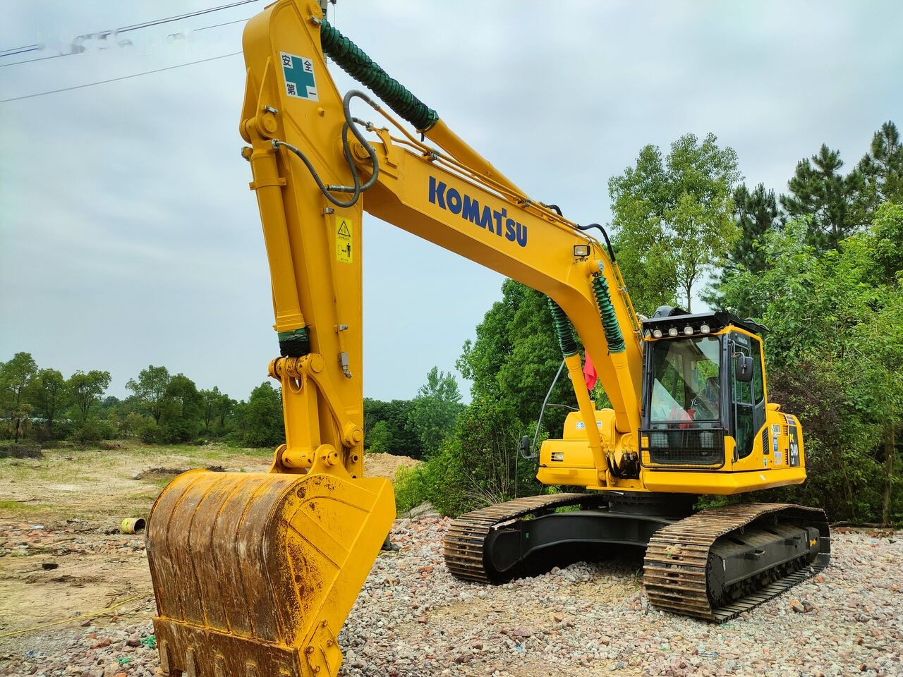Komatsu PC240LC-8 - Pásové rýpadlo: obrázek 1 Komatsu PC240LC-8 - Pásové rýpadlo: obrázek 1