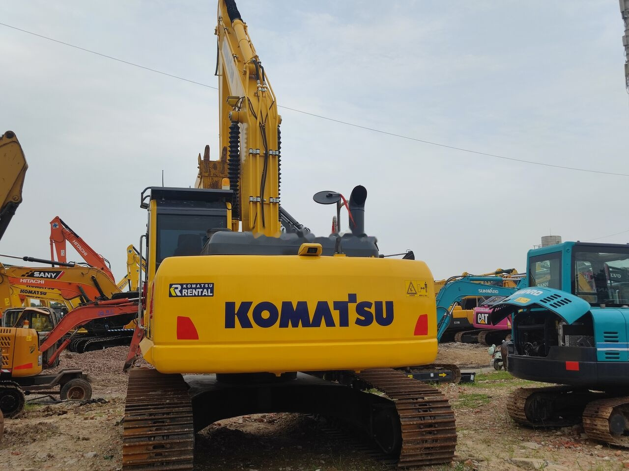 Komatsu PC240LC - Pásové rýpadlo: obrázek 4 Komatsu PC240LC - Pásové rýpadlo: obrázek 4