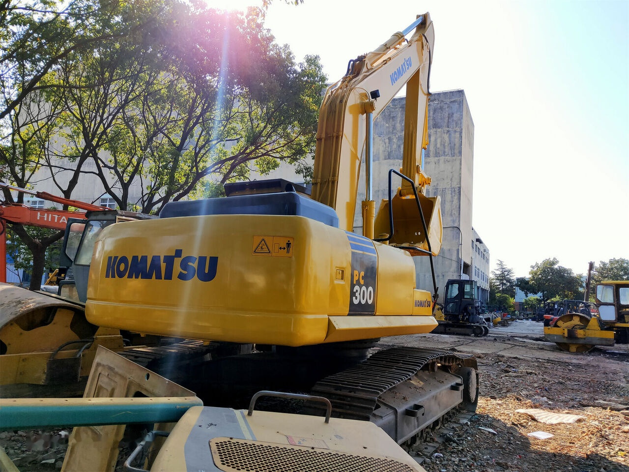 Komatsu PC300-7 - Pásové rýpadlo: obrázek 5 Komatsu PC300-7 - Pásové rýpadlo: obrázek 5