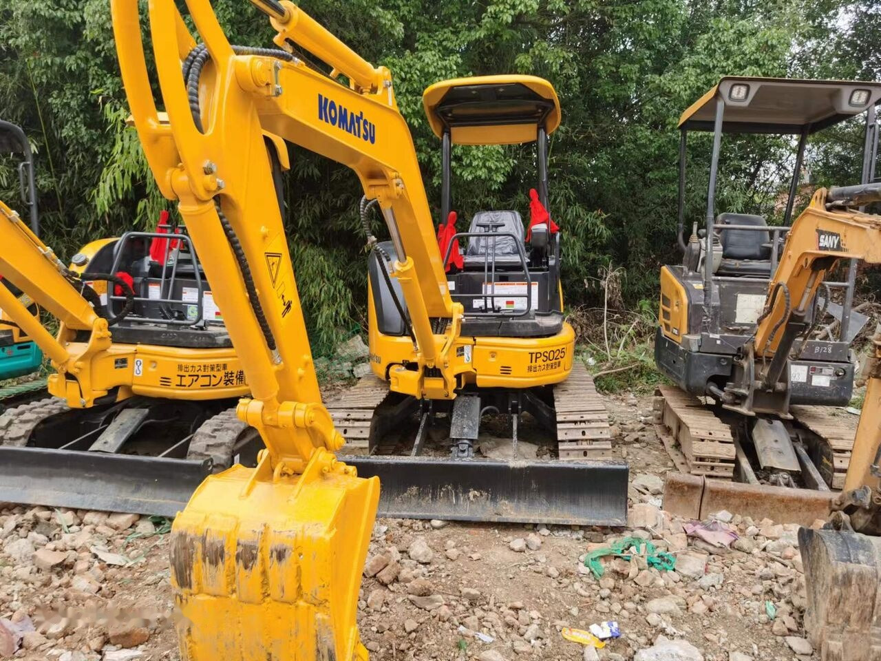 Komatsu PC35MR - Mini rýpadlo: obrázek 2 Komatsu PC35MR - Mini rýpadlo: obrázek 2