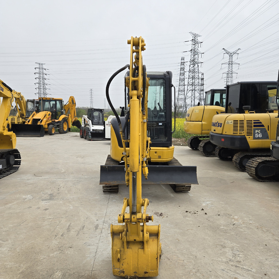 Komatsu PC35MR - Mini rýpadlo: obrázek 3 Komatsu PC35MR - Mini rýpadlo: obrázek 3
