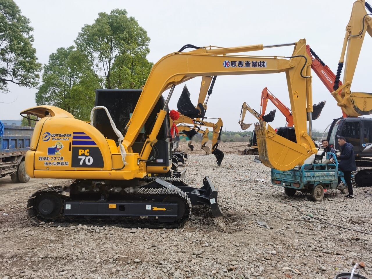 Komatsu PC70-8 - Pásové rýpadlo: obrázek 1 Komatsu PC70-8 - Pásové rýpadlo: obrázek 1