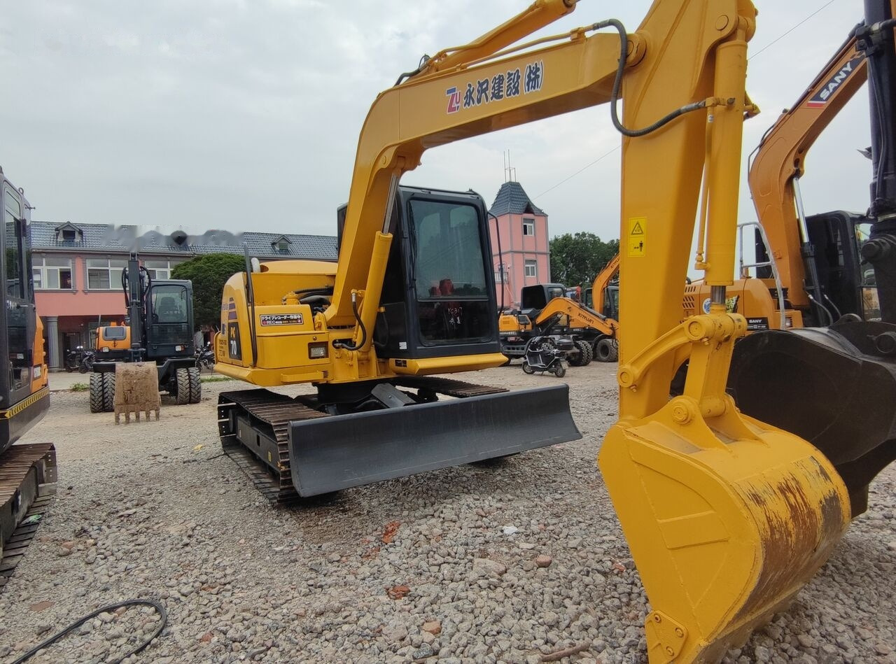 Komatsu PC70-8 - Mini rýpadlo: obrázek 2 Komatsu PC70-8 - Mini rýpadlo: obrázek 2