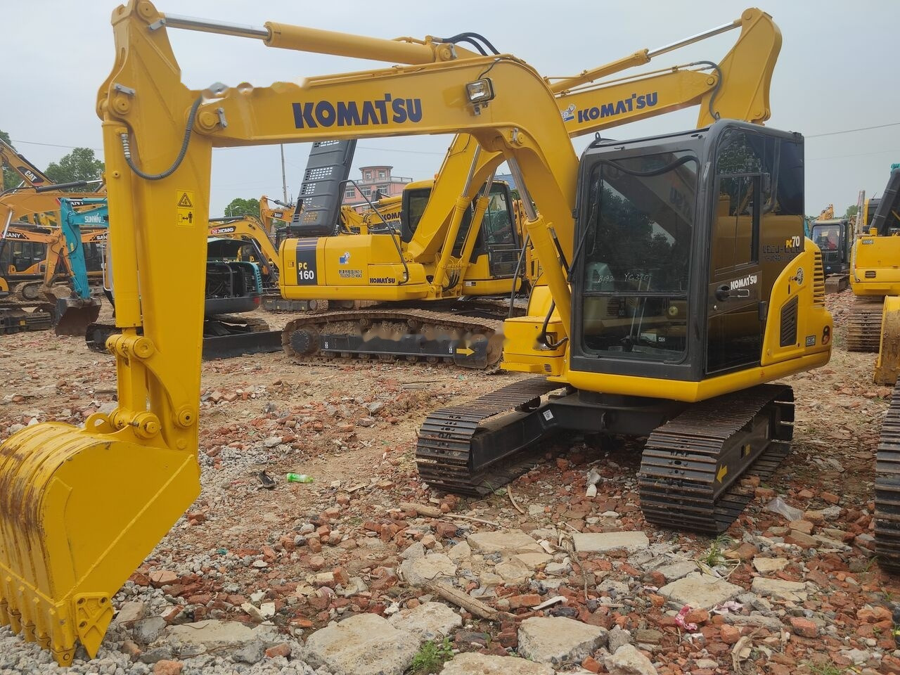 Komatsu PC70-8 - Mini rýpadlo: obrázek 5 Komatsu PC70-8 - Mini rýpadlo: obrázek 5