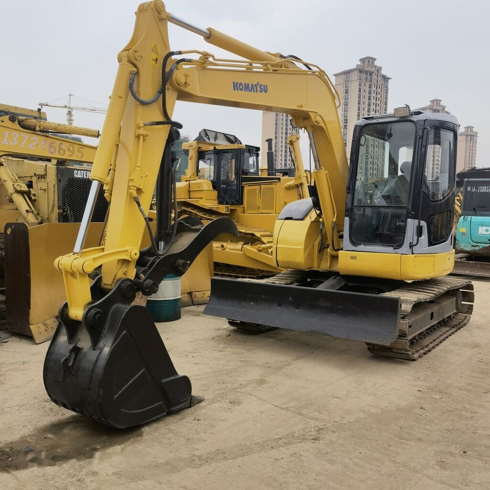 Komatsu PC78 - Mini rýpadlo: obrázek 4 Komatsu PC78 - Mini rýpadlo: obrázek 4