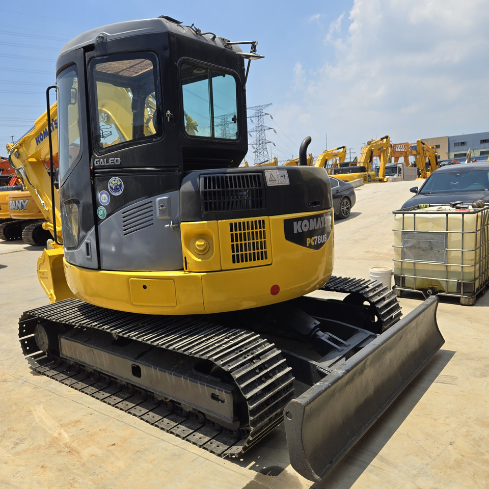 Komatsu PC78US - Mini rýpadlo: obrázek 5 Komatsu PC78US - Mini rýpadlo: obrázek 5