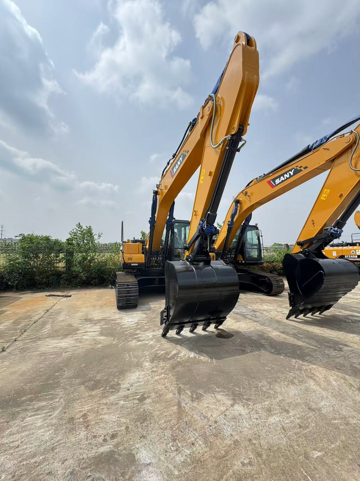 SANY SY215 - Pásové rýpadlo: obrázek 4 SANY SY215 - Pásové rýpadlo: obrázek 4