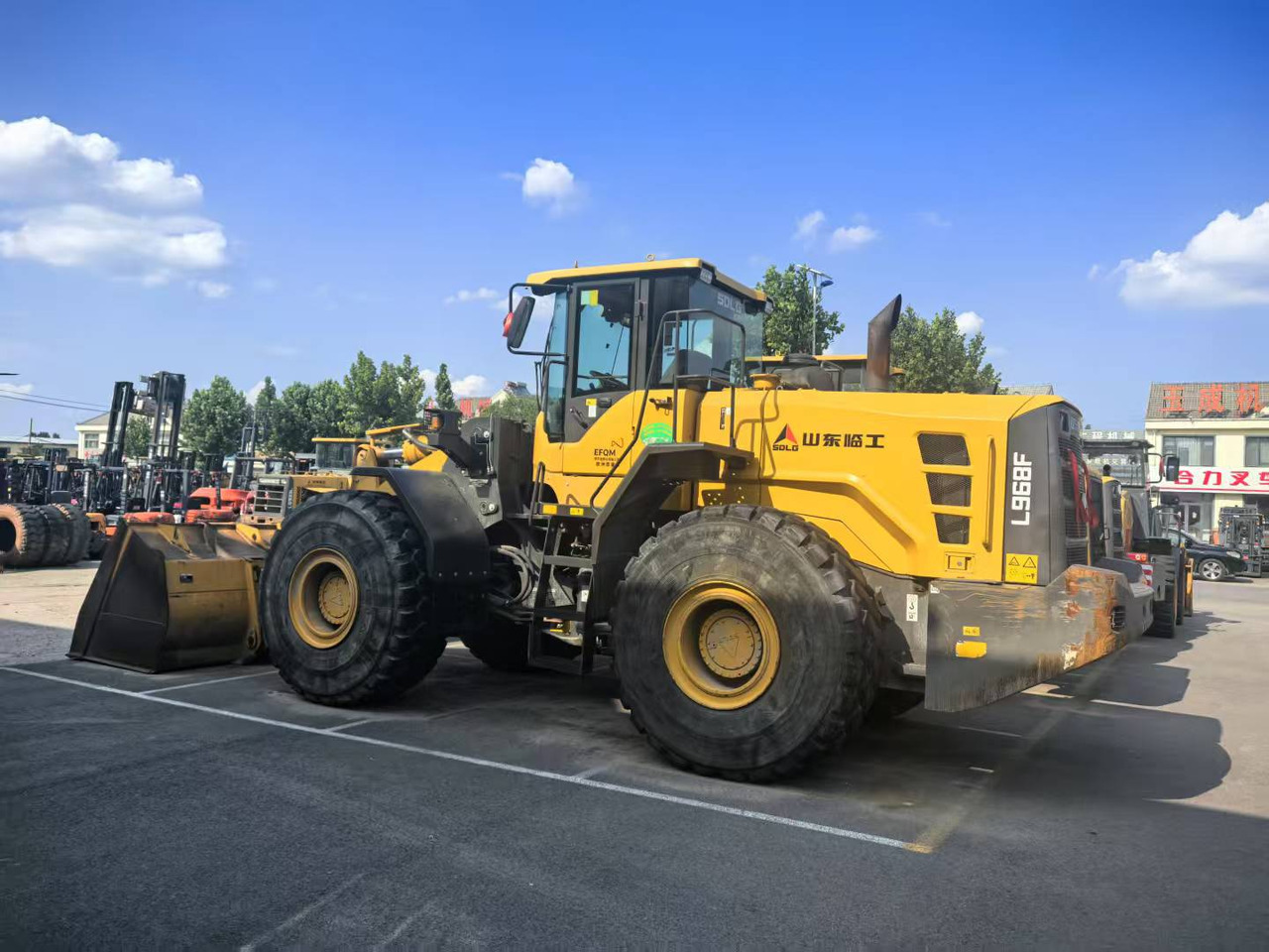 SDLG L968F - Kolový nakladač: obrázek 1 SDLG L968F - Kolový nakladač: obrázek 1