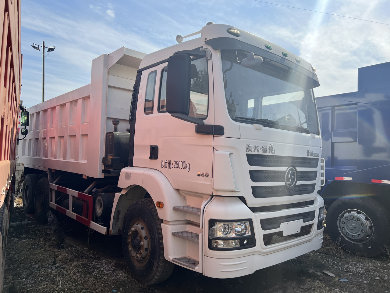 SHACMAN M3000 - Sklápěč: obrázek 1 SHACMAN M3000 - Sklápěč: obrázek 1