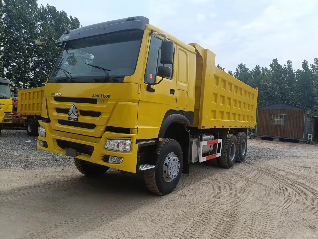 Sklápěč SINOTRUK HOWO: obrázek 8