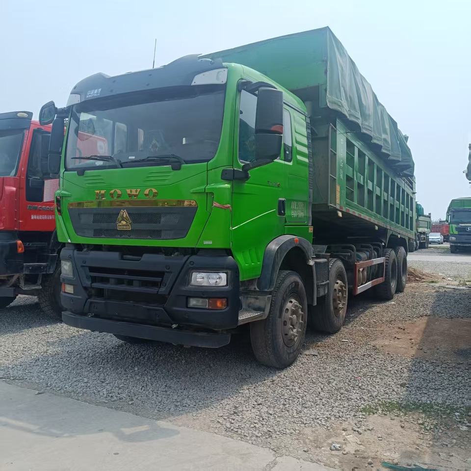 SINOTRUK HOWO - Sklápěč: obrázek 1 SINOTRUK HOWO - Sklápěč: obrázek 1