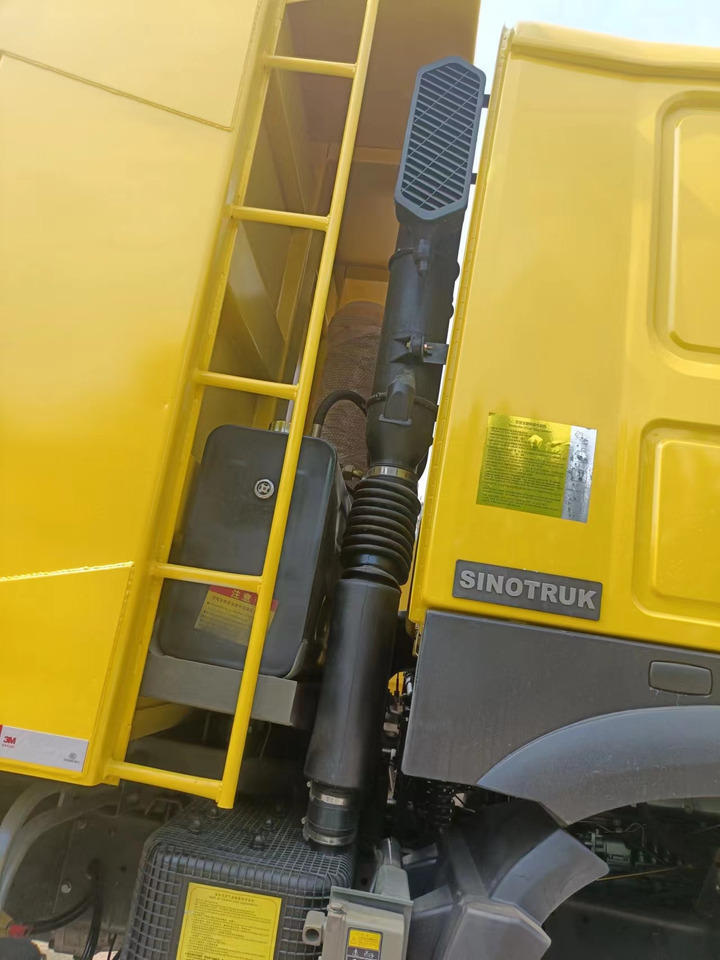 Sklápěč SINOTRUK HOWO: obrázek 11
