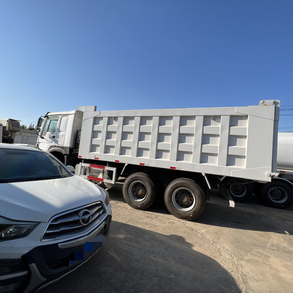 Nový Sklápěč SINOTRUK HOWO: obrázek 6