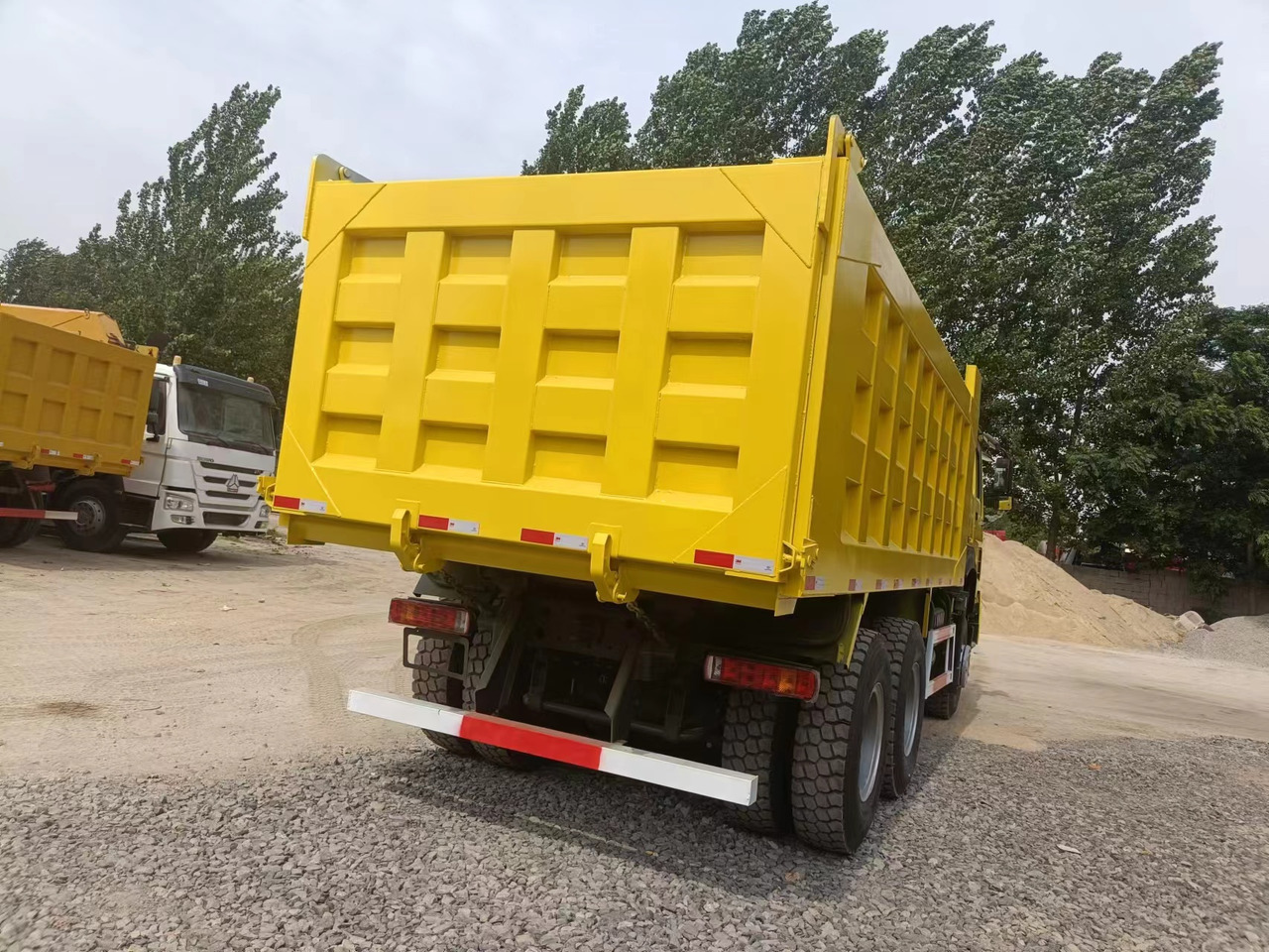 Sklápěč SINOTRUK HOWO: obrázek 6